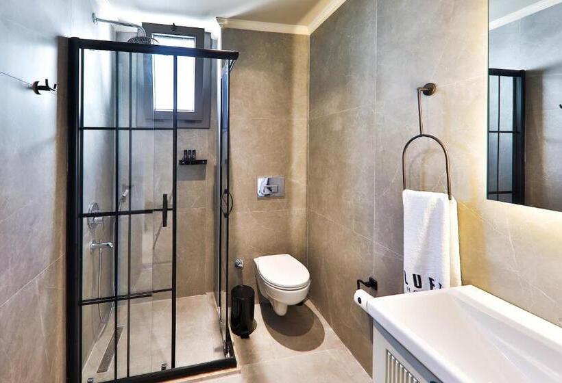 سوئیت 2 خوابه, Luff Suites