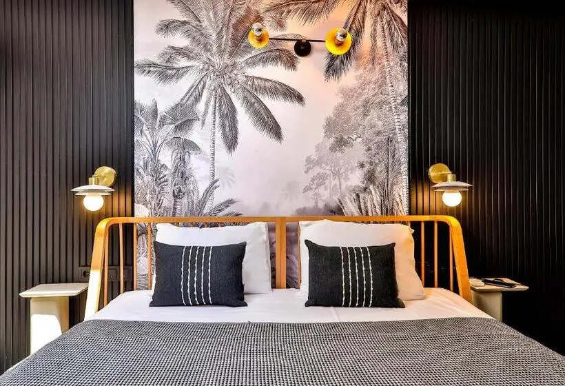 Habitació Triple Economy, Luff Suites