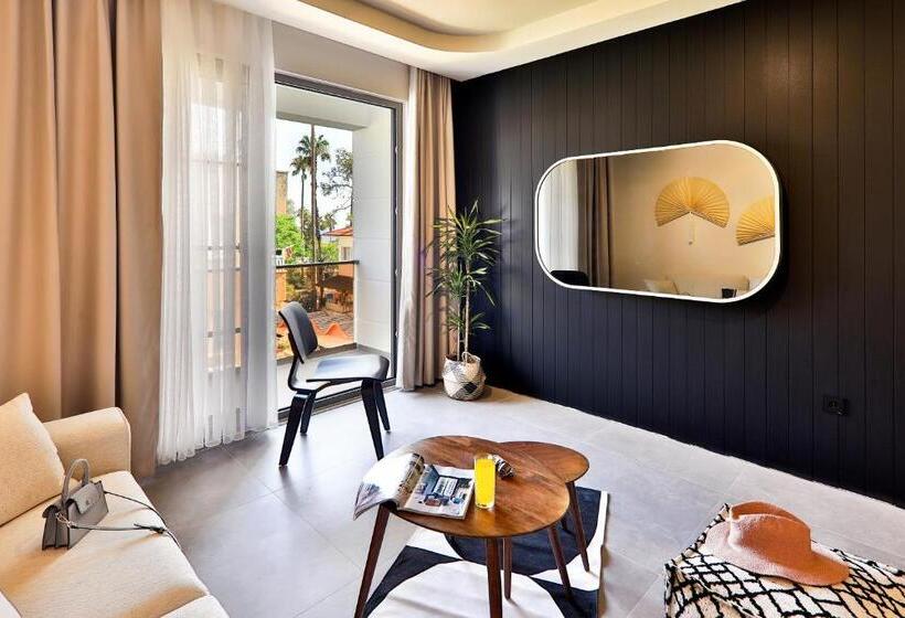 Люкс 2 Спальни, Luff Suites