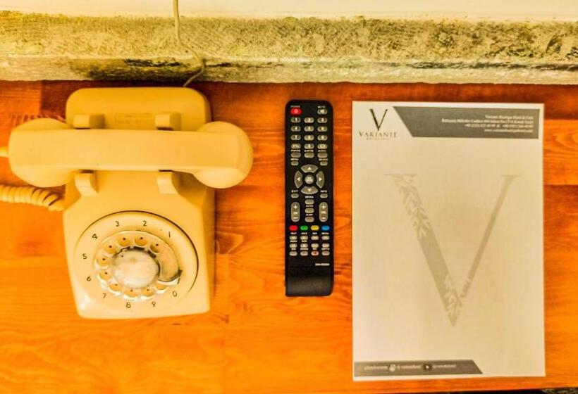 豪华海景房带阳台, Variante