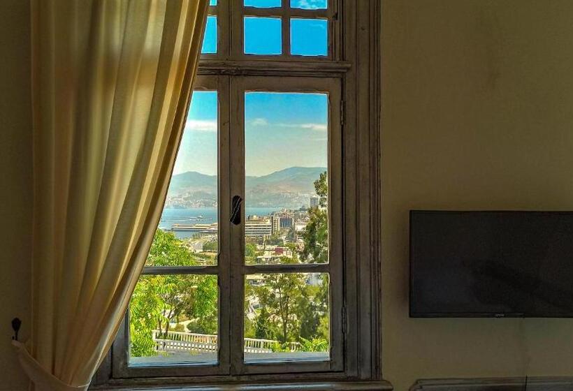 带海景的豪华间, Variante