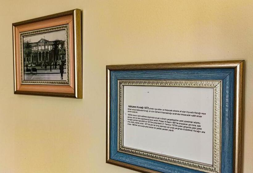 带海景的复工套房, Variante