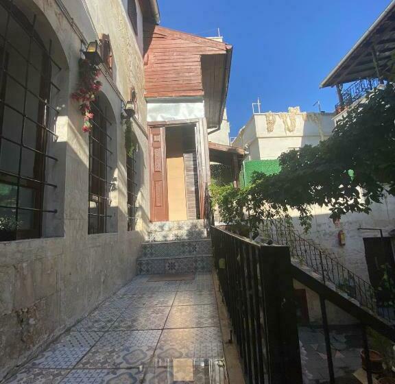 اتاق استاندارد, şirvani Konağı