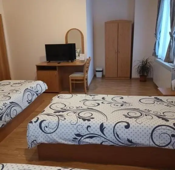 اتاق استاندارد سه نفره, Guest Rooms Bansko