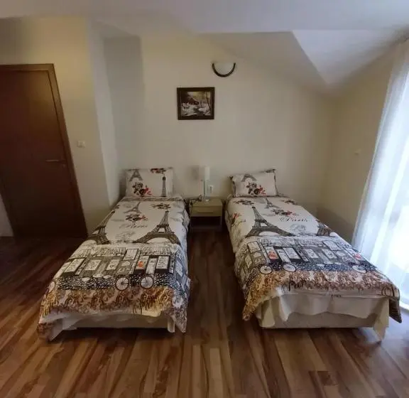 اتاق استاندارد با بالکن, Guest Rooms Bansko