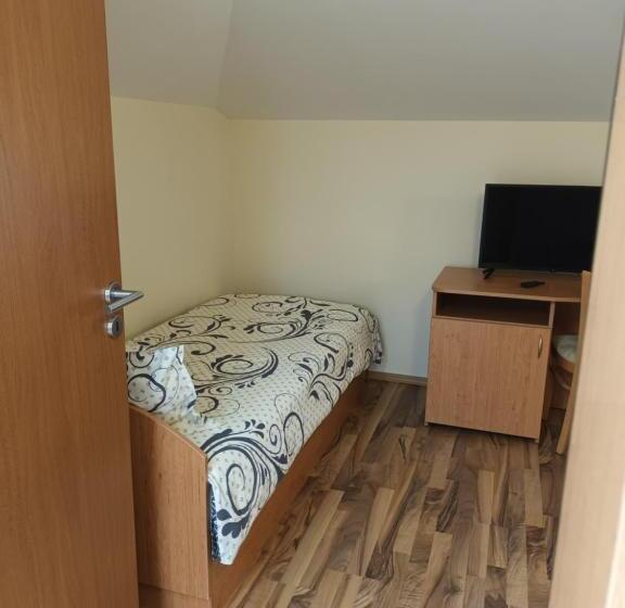 Quarto Estandar Banheiro Compartilhado, Guest Rooms Bansko