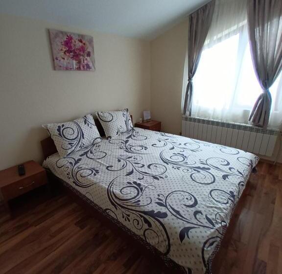 Номер Deluxe с Балконом, Guest Rooms Bansko