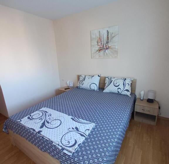 Номер Стандарт с Балконом, Guest Rooms Bansko