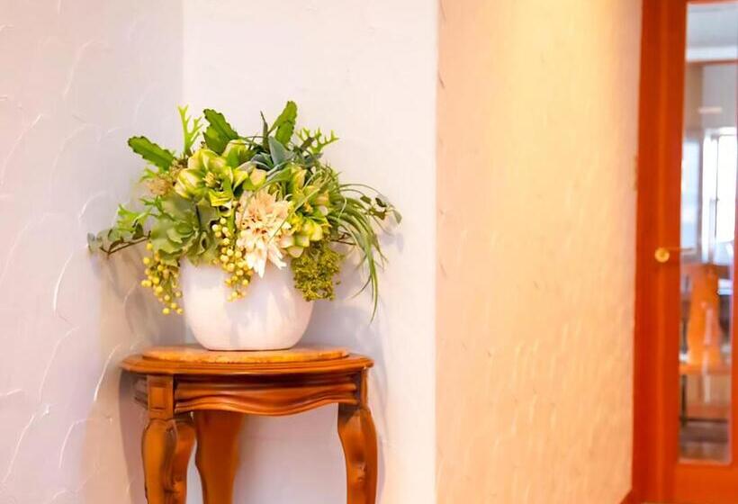 منزل 3 غرف نوم, Moon Glow