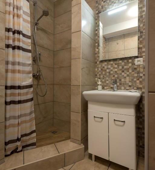 اتاق استاندارد با بالکن, Symple Apartments