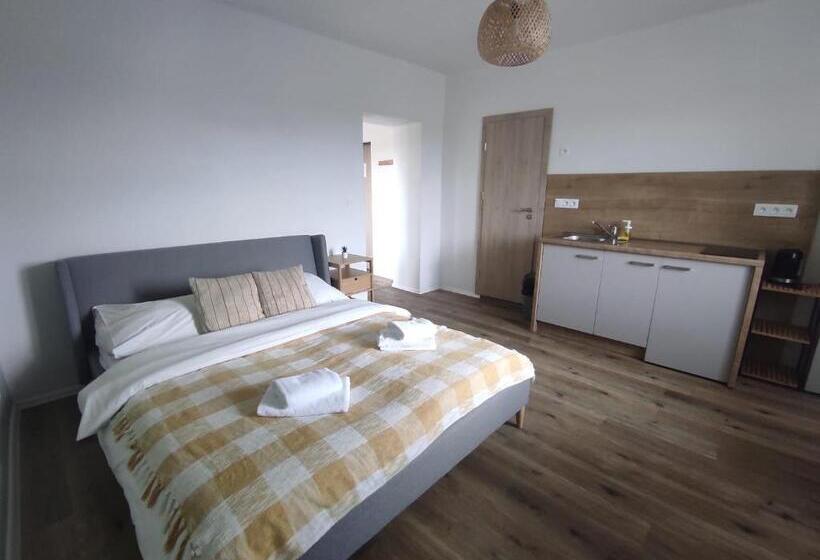 آپارتمان لوکس 1 خوابه, Symple Apartments