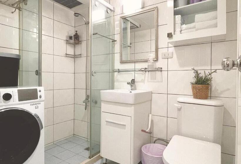 اتاق خانوادگی, 小所在 Urban Abode 所在行旅