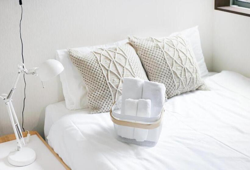 Standart Oda, アリア曳舟