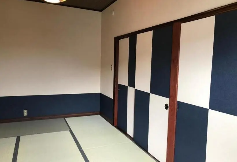 スタンダードトリプルルーム, Relaxing House De Akemi