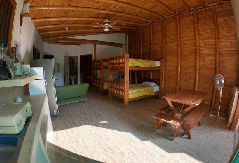 בונגלו משפחתי, Huluwaju