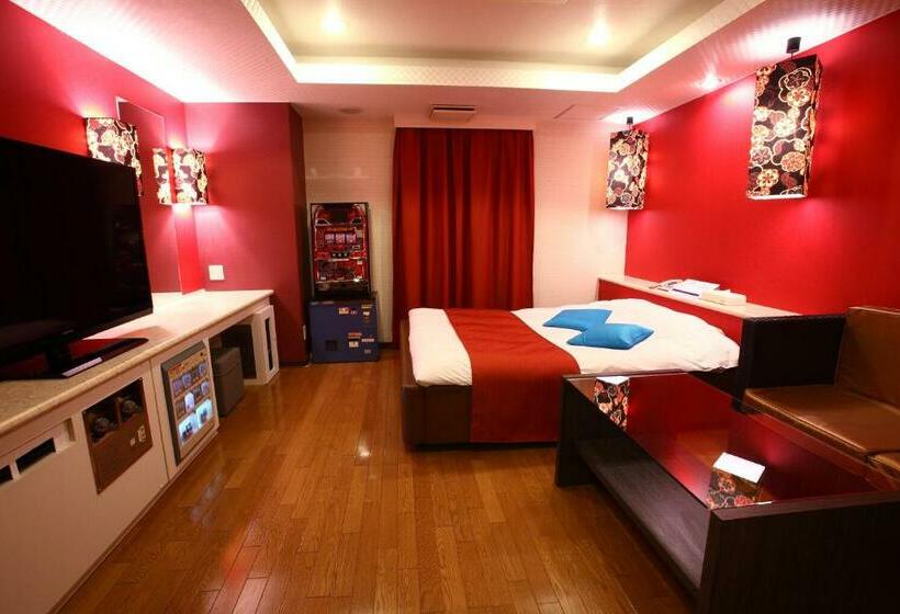 Номер Стандарт, K Wave