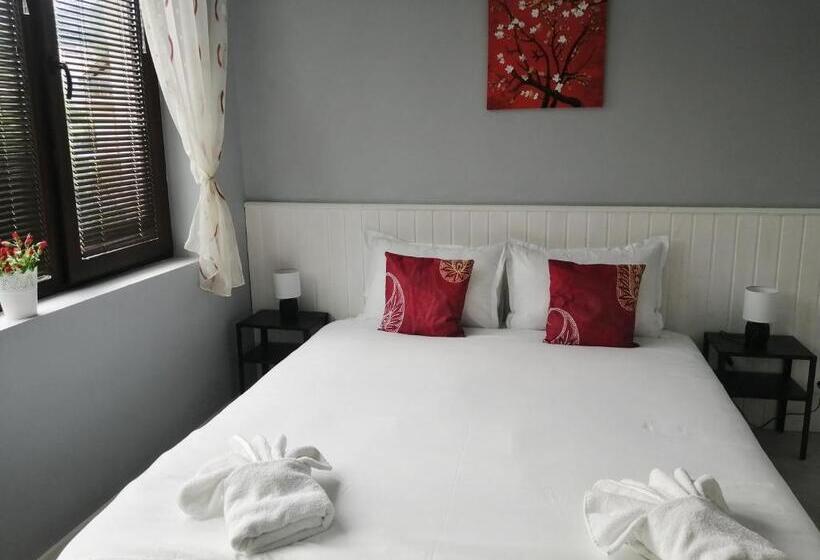 バルコニー付きスタンダードルーム, La Piazza