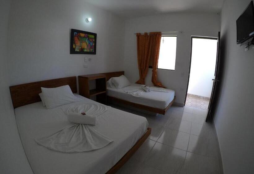 Четырехместный Номер Стандарт, Paraiso Plaza