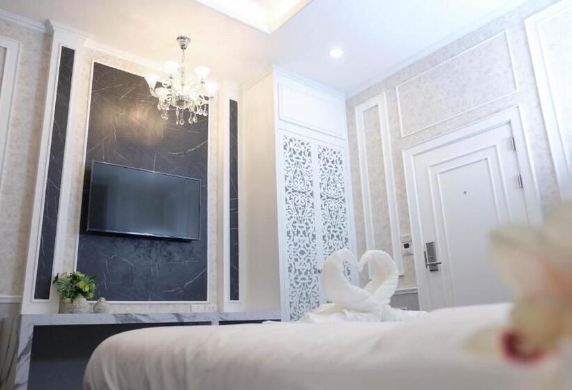 디럭스 룸, Varimantra