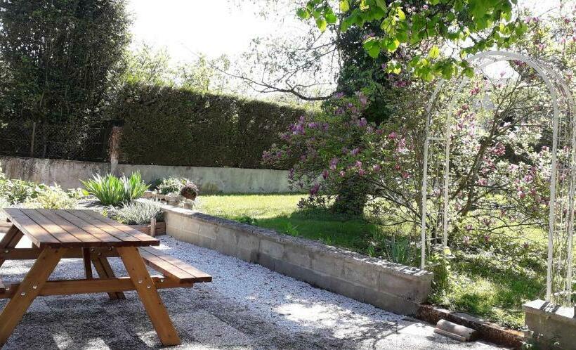 غرفة عائلية, Chez Madgi Et Jean Mi