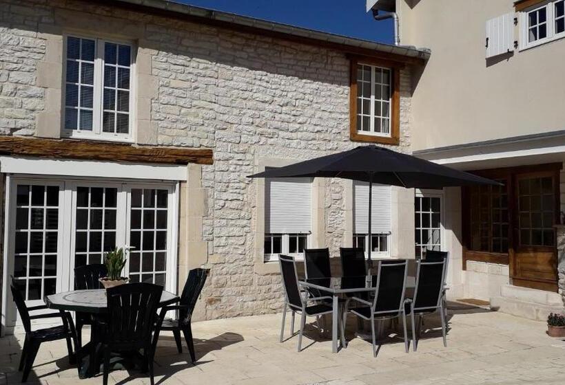 غرفة عائلية, Chez Madgi Et Jean Mi