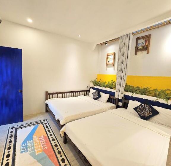 اتاق استاندارد چهار تخته, Hacoda Homestay