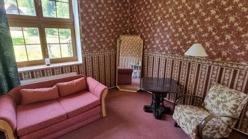 חדר דלוקס, Královský Dvůr Bílý Potok