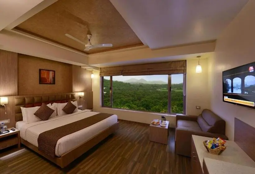 景色の見えるデラックスルーム, Sarovar Portico Sasangir