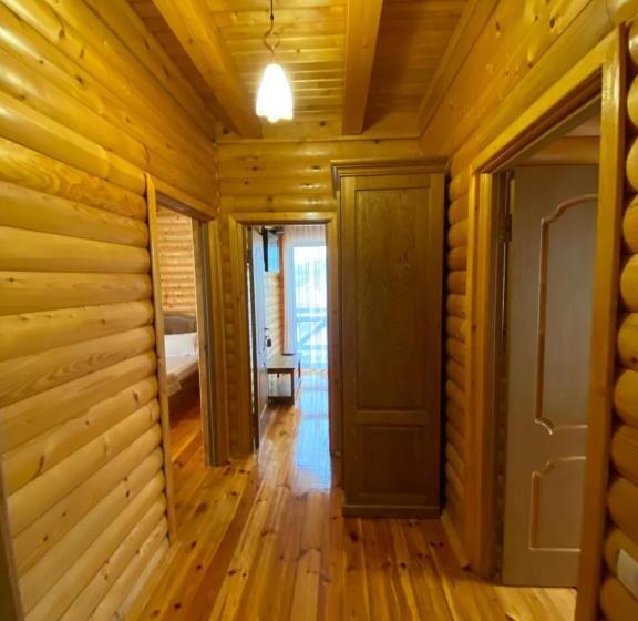 آپارتمان 1 خوابه با چشمانداز, Dachna Sadyba Pb