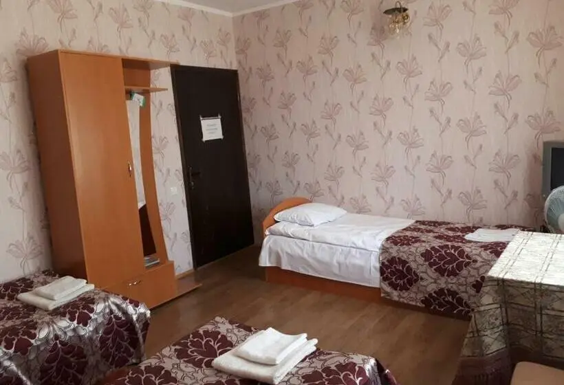 コンフォートトリプルルーム, Gostynnyi Dvir