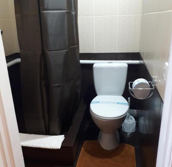 اتاق استاندارد, Gostynnyi Dvir