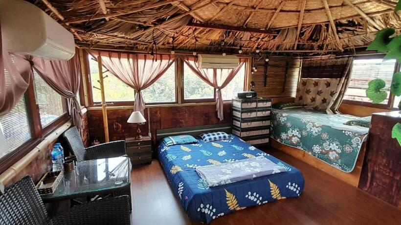 اتاق استاندارد چهار تخته, Green Homestay