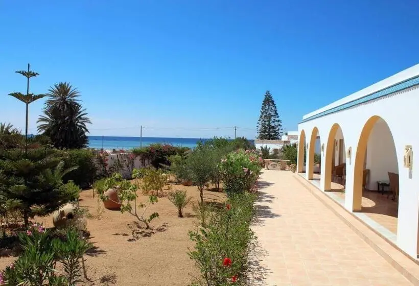 اتاق لوکس با چشم‌انداز دریا, Casa Mia