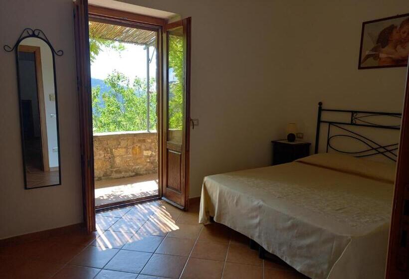 Standard Kolmen Hengen Huone, Dormire Al Casale