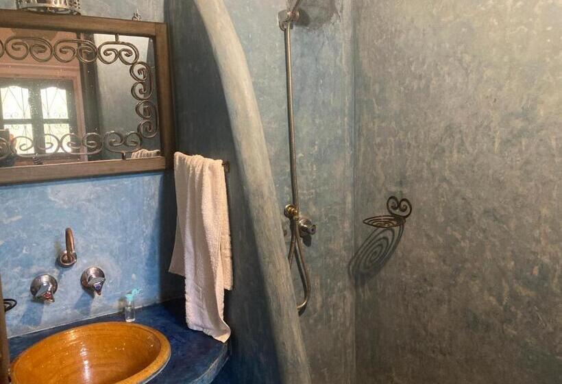 Номер Стандарт Вид на Сад, Les 4 Saisons Du Dades