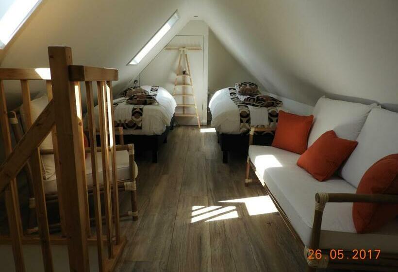 标准间, Romala's Home