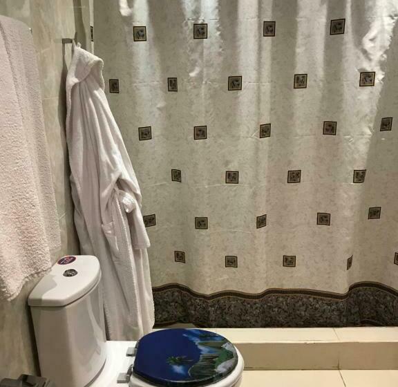 اتاق لوکس, Armenia Vansevan