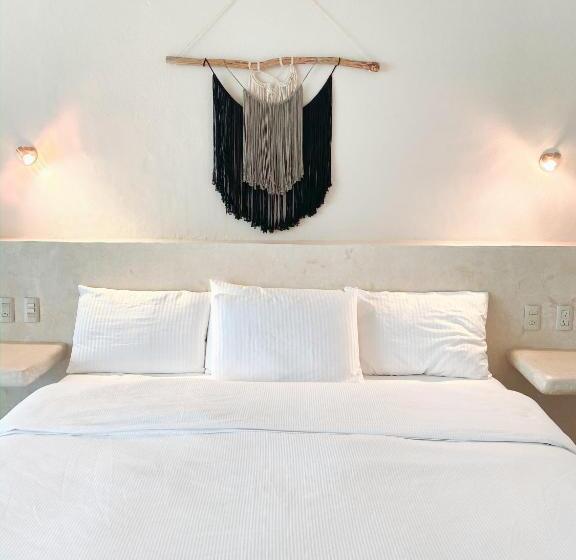 带大床的套房, Paamul