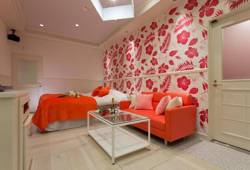 Quarto standard, Restay Kochi