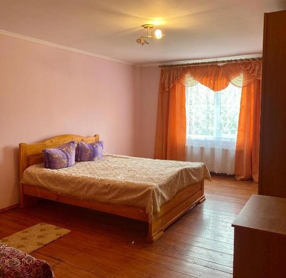 트리플 클래식 룸, Medova Hata