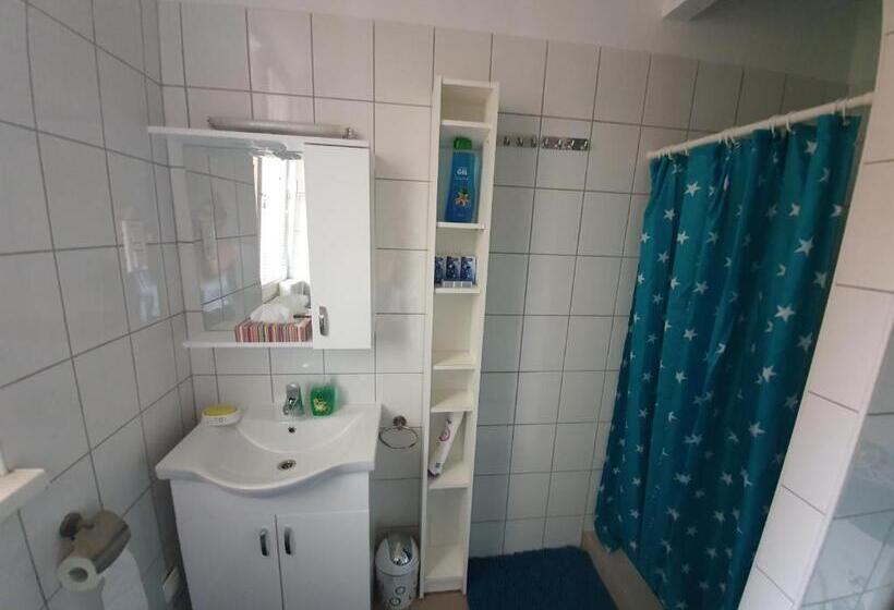 آپارتمان 2 خوابه, Minidorms In Heart Of City Center