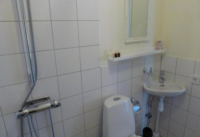 סוויטה, L Vita Hästen Hästveda