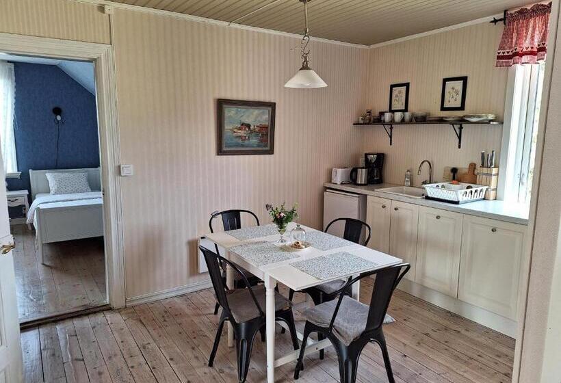 סוויטה, L Vita Hästen Hästveda