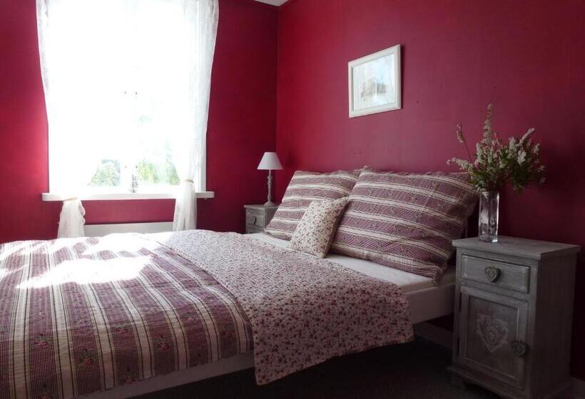 סוויטה, L Vita Hästen Hästveda