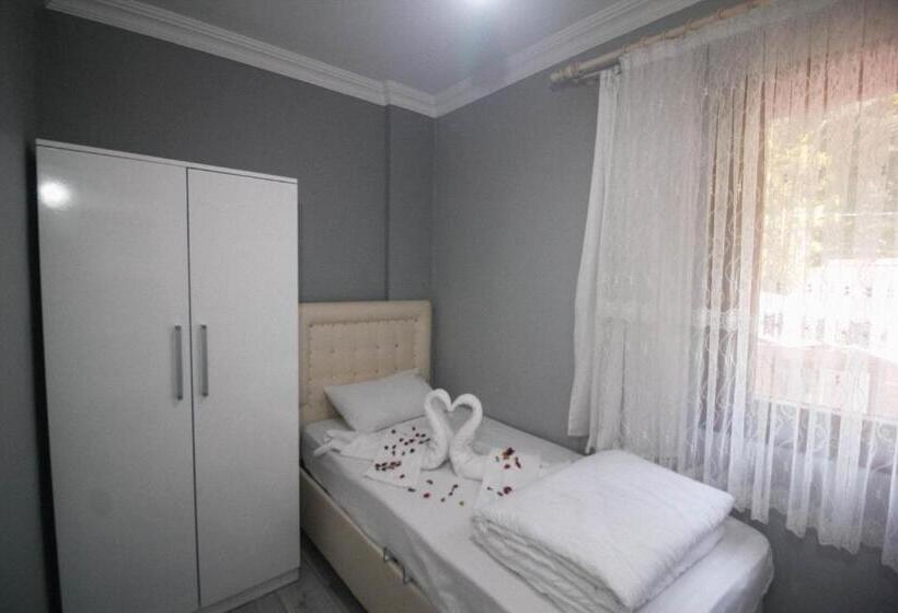 آپارتمان 1 خوابه, Efulim Apart