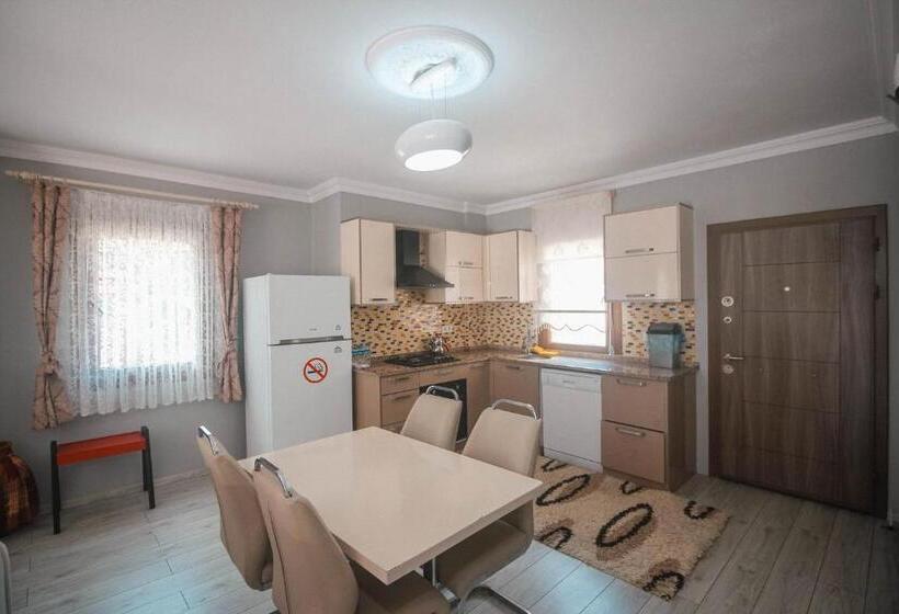 آپارتمان 1 خوابه, Efulim Apart