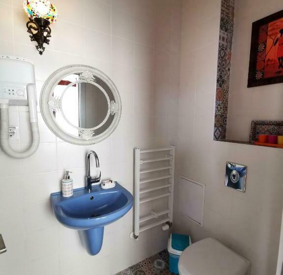 غرفة قياسية, Africa