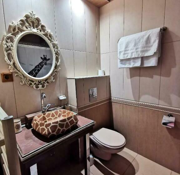 غرفة قياسية, Africa