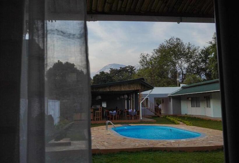 디럭스 룸, Karanga River Lodge