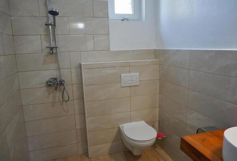 디럭스 룸, Karanga River Lodge